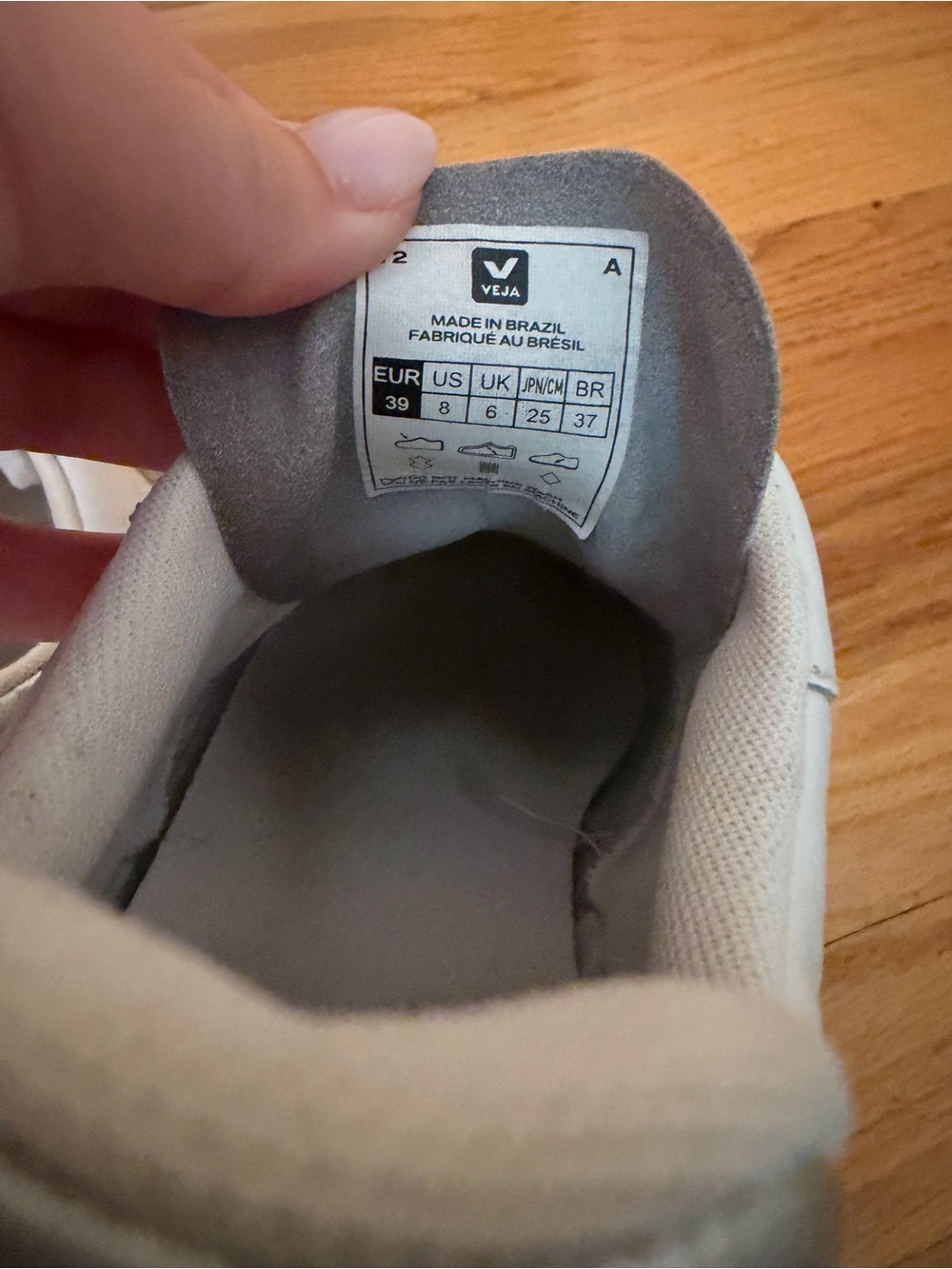 Veja sneaker - Picture 8 of 8